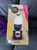 Cafetière Néo Dolce Gusto + chéquier 30€