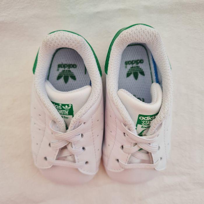 Chausson Basket  blanche  et verte Stan Smith - Taille 18 - Adidas - photo numéro 2