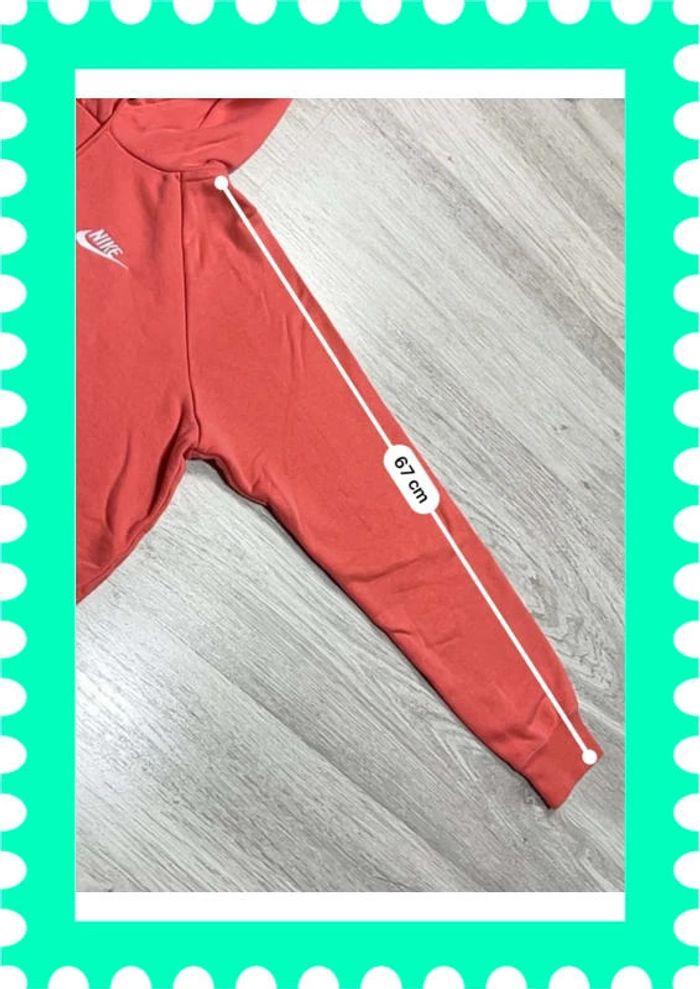 👕 Sweat à capuche Nike logo brodé Rose Taille M 👕 - photo numéro 5