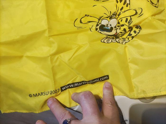 Parapluie et cape marsupilami neuf - photo numéro 7