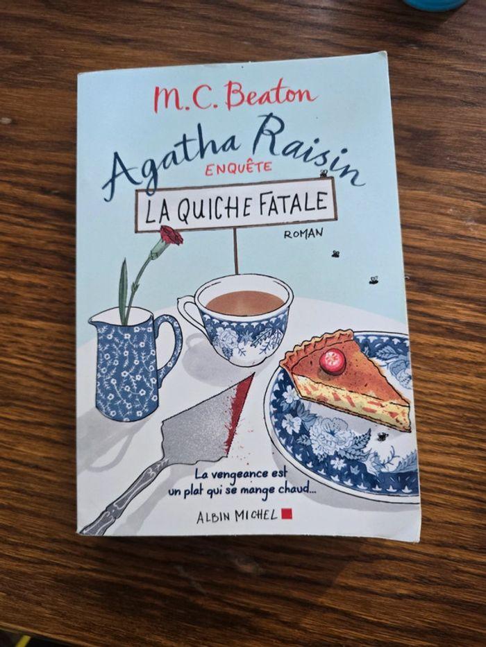 Agatha raisin enquête la quiche fatale - photo numéro 1