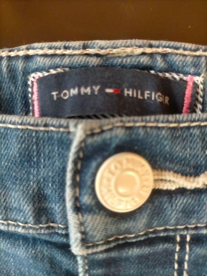 Ravissant jean skinny Tommy Hilfiger 2 ans - photo numéro 3