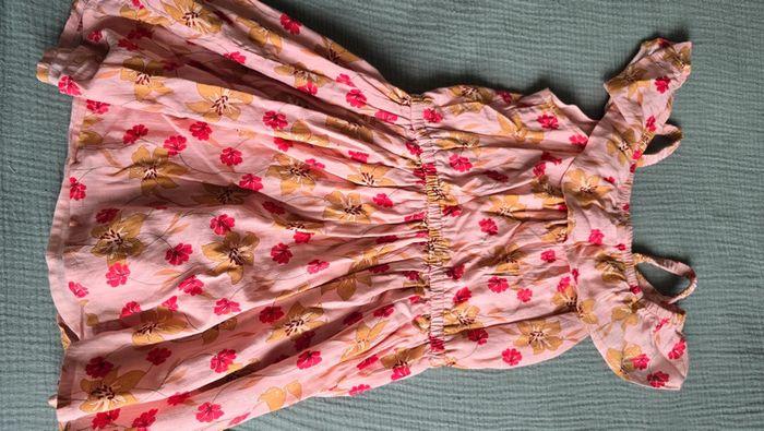 Robe rose à fleurs - photo numéro 3