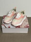 #ClaudiaGhizzani#  Basket femme a lacet 👩  Taille 37 Couleur rose/blanche/beige