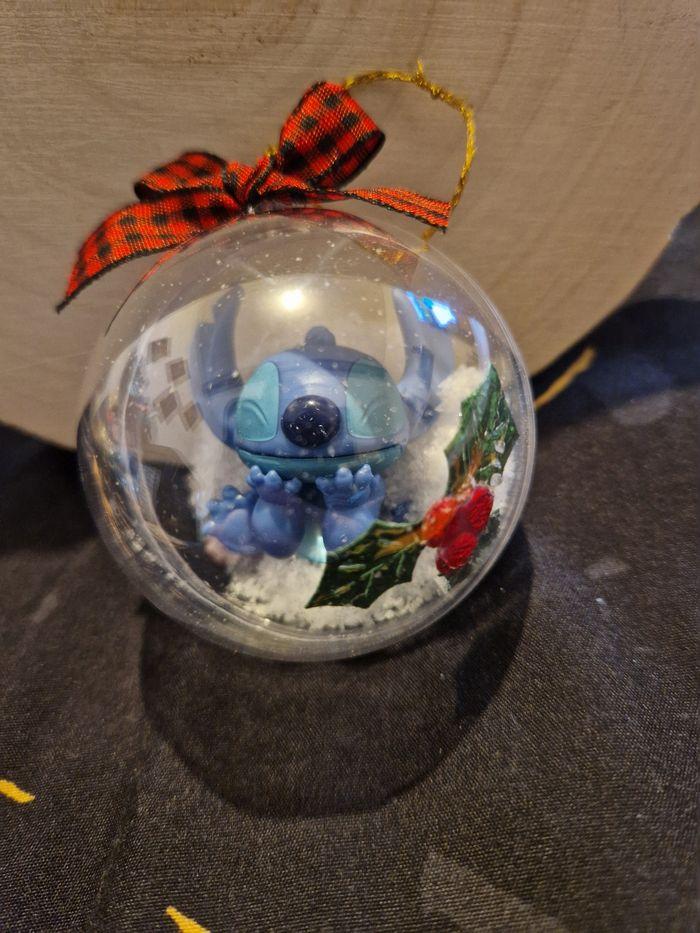 Boule Noël stitch - photo numéro 1