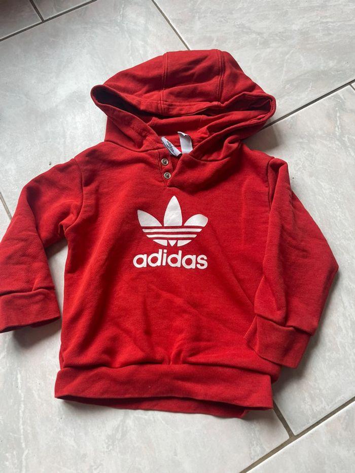 Pull adidas rouge 12/18 m - photo numéro 1