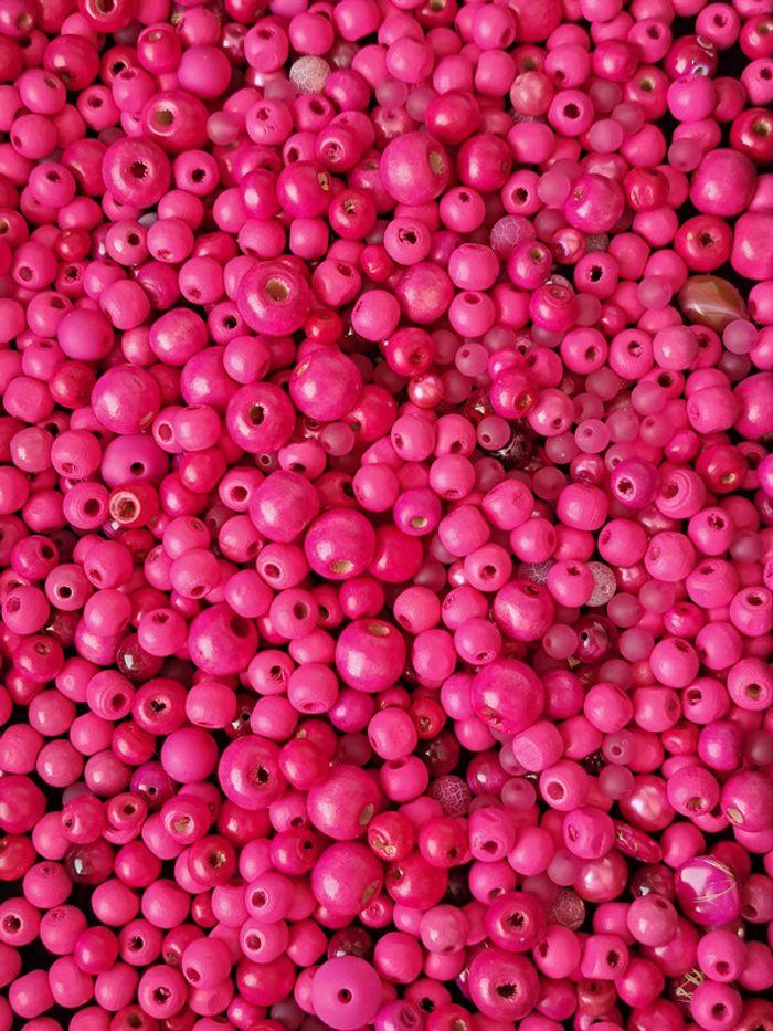 Perles fuchsia - photo numéro 1