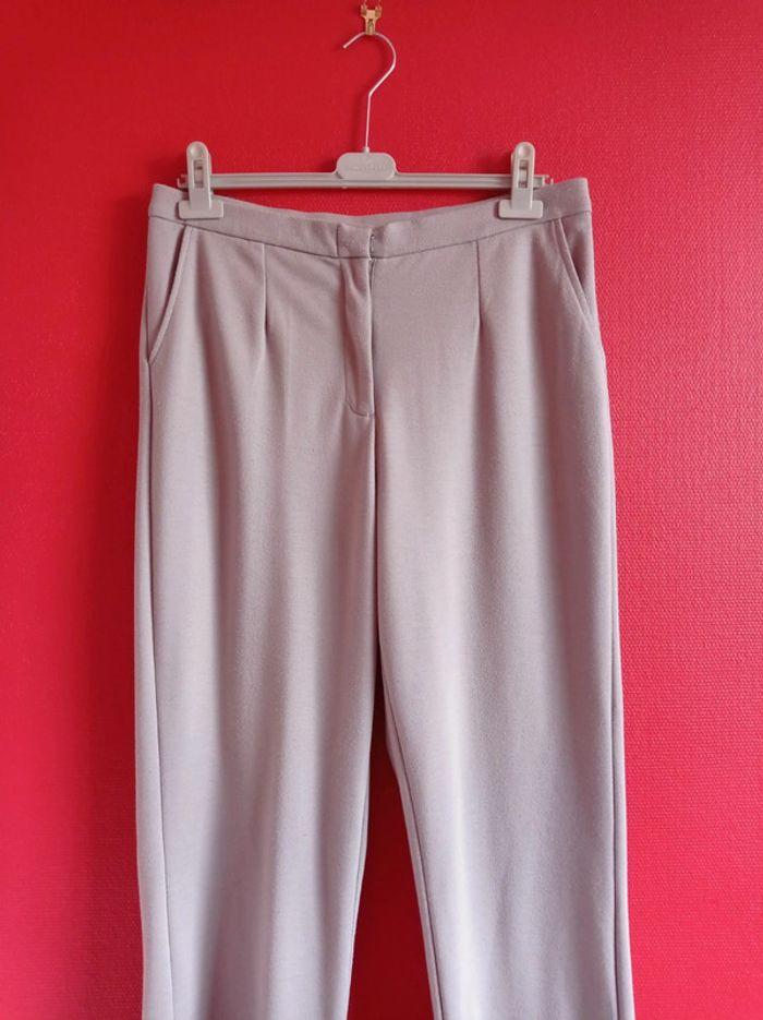 Pantalon Gris taille 42 - photo numéro 2