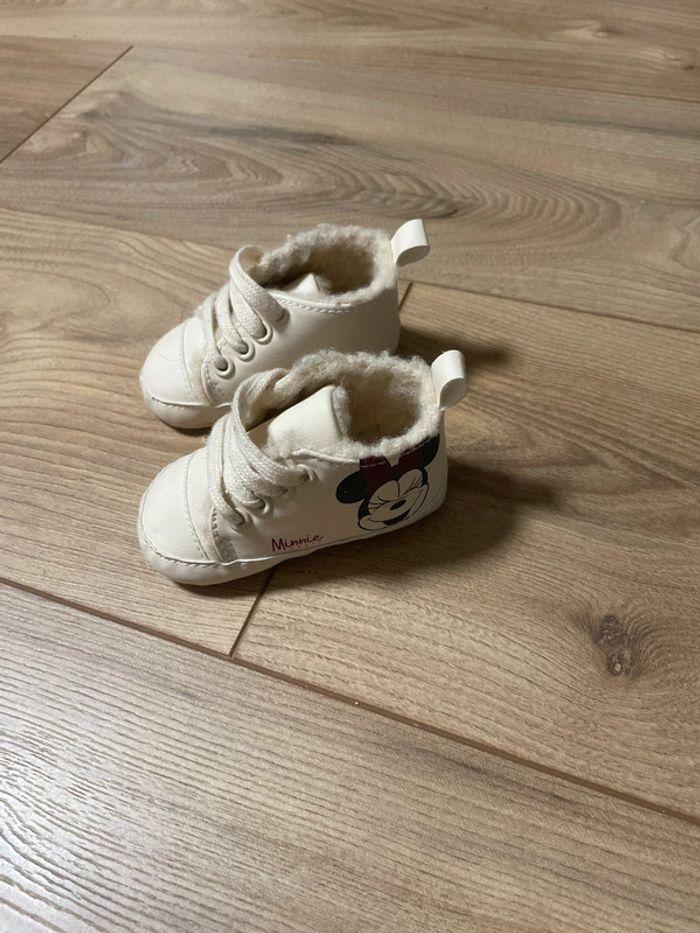 Chaussures bebe neuves Minnie neuves 3/6mois - photo numéro 2