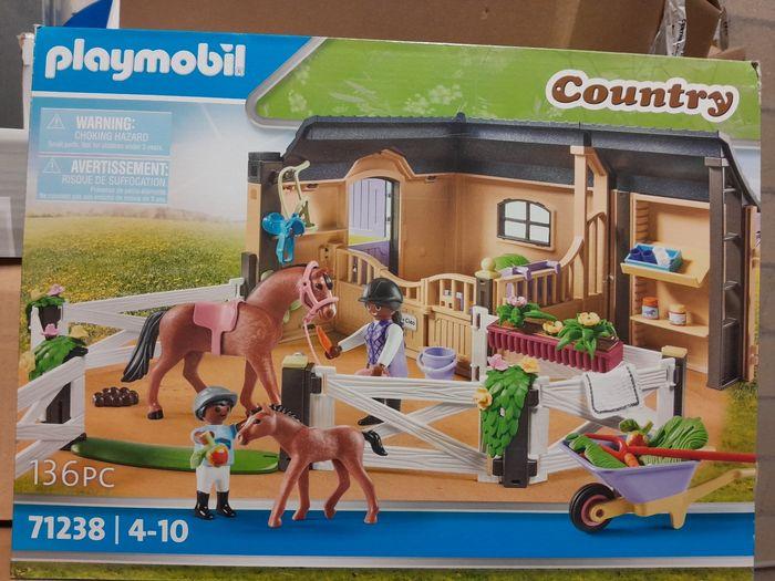 Playmobil ecurie centre equestre - photo numéro 1