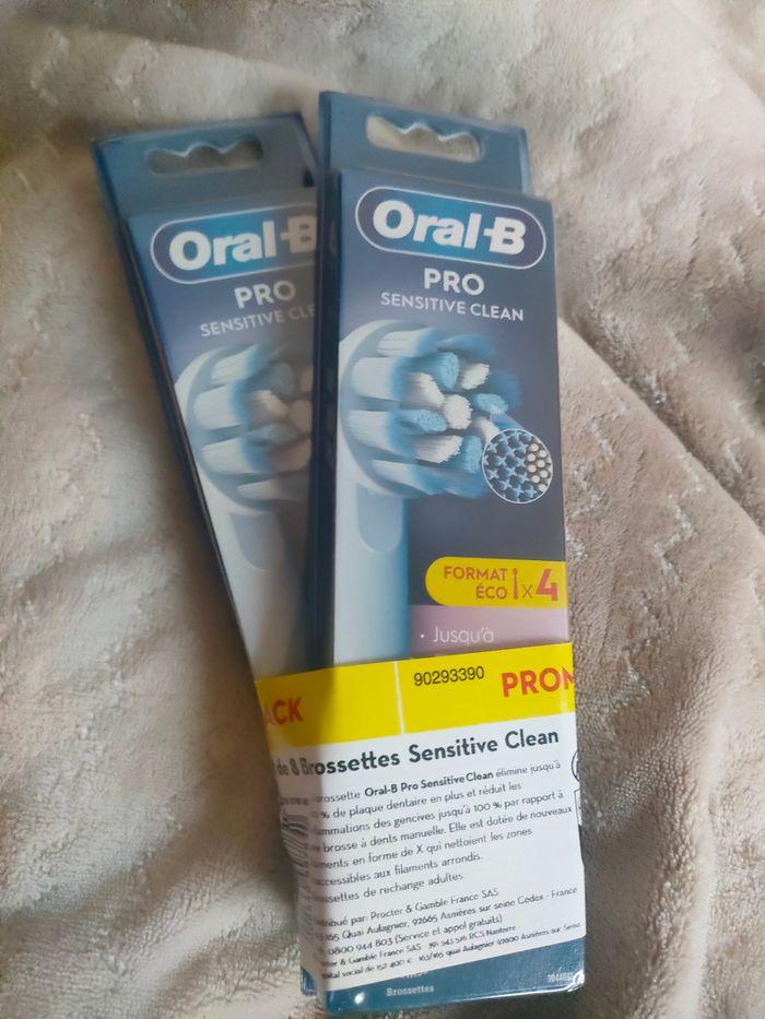 Le 8 brossettes oral b - photo numéro 2