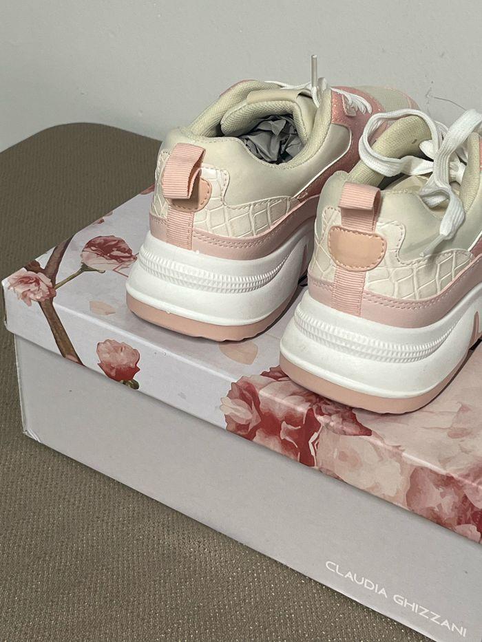 #ClaudiaGhizzani#  Basket femme a lacet 👩  Taille 37 Couleur rose/blanche/beige - photo numéro 4