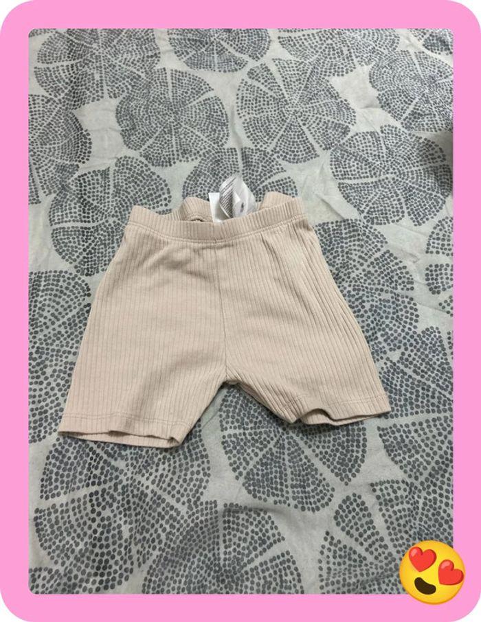 👶 lot short cycliste très bon état 12/18 mois 👶 - photo numéro 3