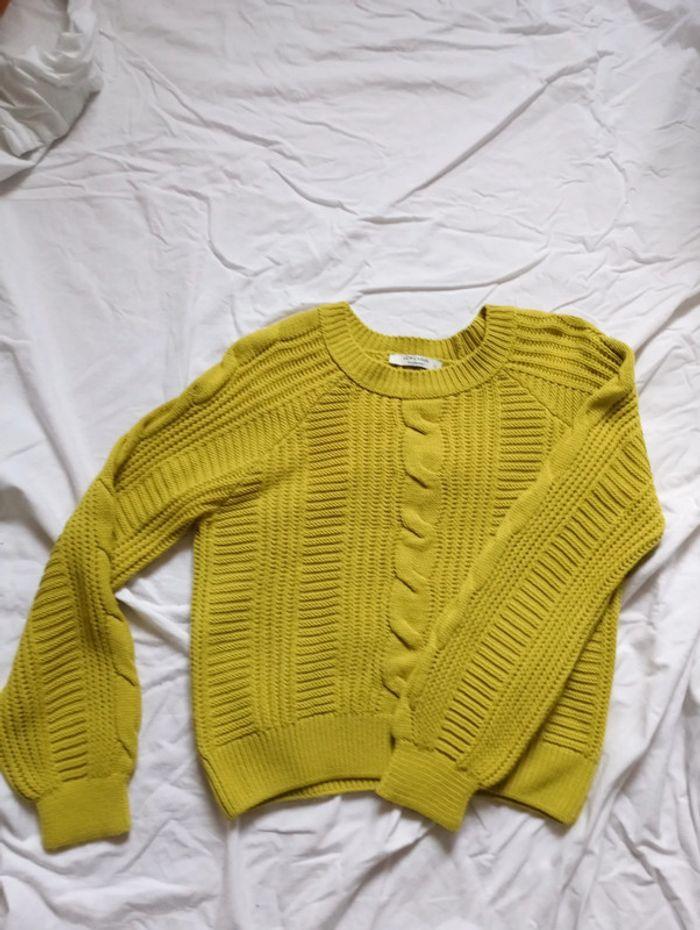 Pull vert/jaune chaud torsadé - photo numéro 1