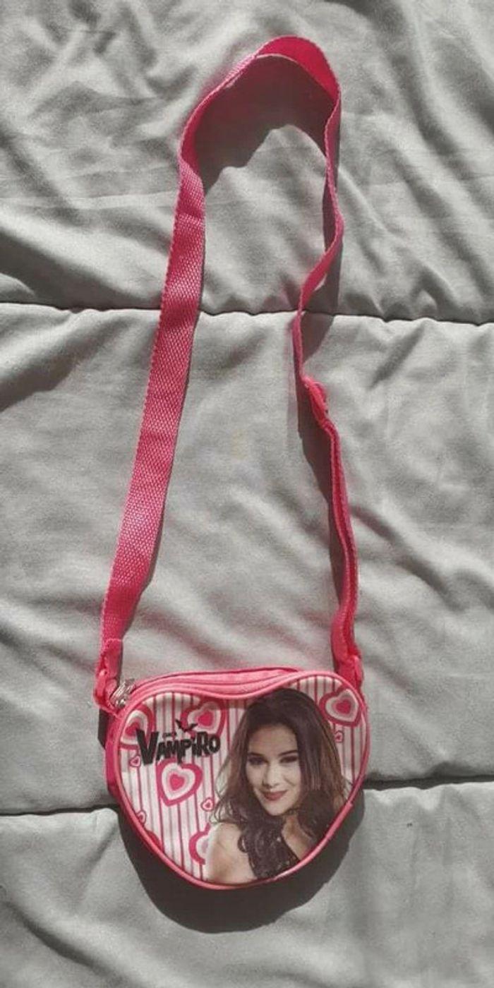 Sac forme cœur Chica Vampiro - photo numéro 1