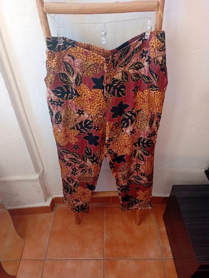 Pantalon femme taille 44/46 - photo numéro 1