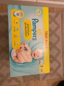 Couches Pampers premium protection