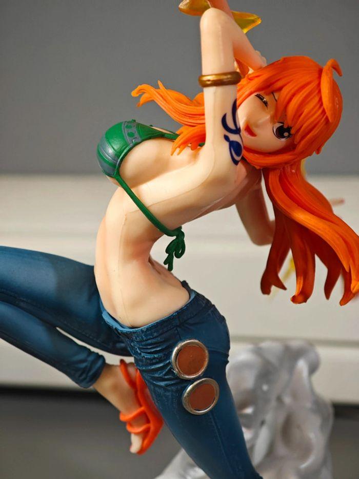 Figurine One Piece : Nami Fight 25cm neuve avec boîte - photo numéro 7