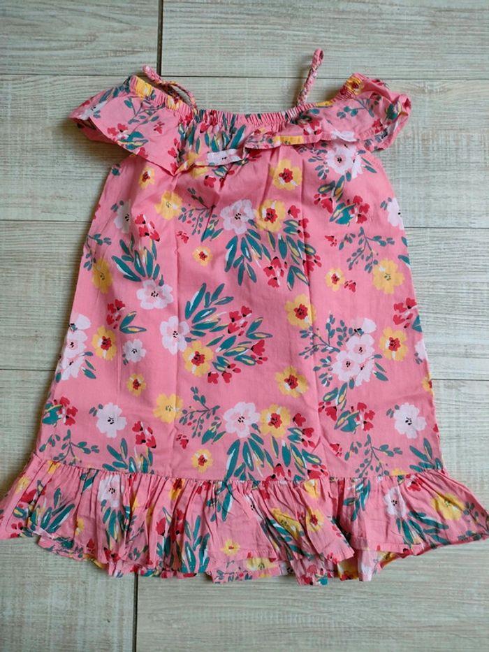 Robe fleurie - Taille 3 ans - photo numéro 2