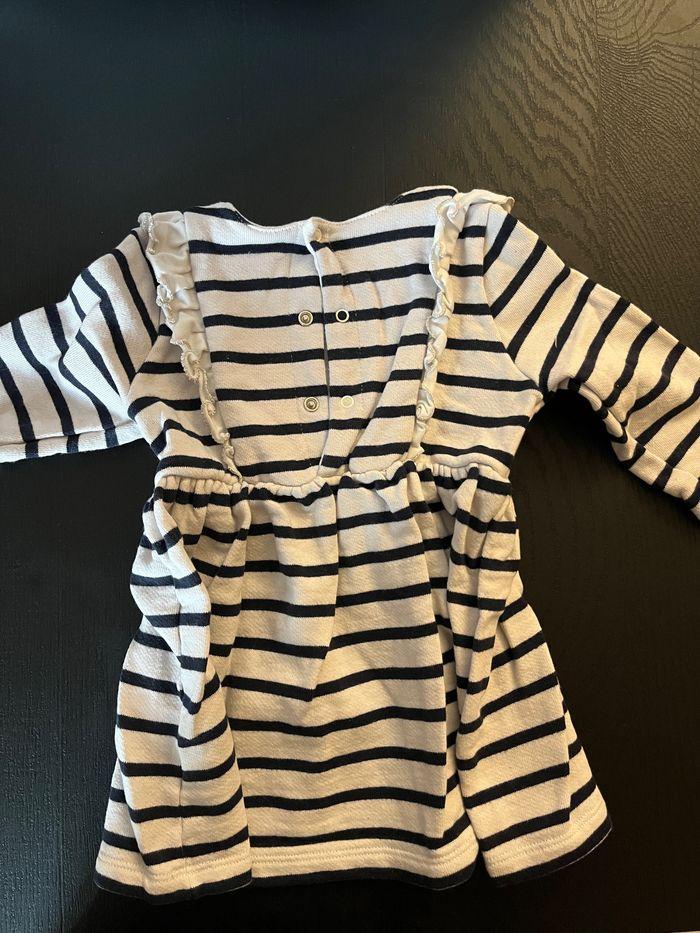 Robe petit bateau 12 mois - photo numéro 2