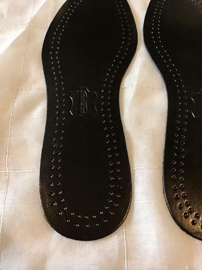 Paire de semelle chaussure en cuir noir taille 38/39 marque DeClermont - photo numéro 2