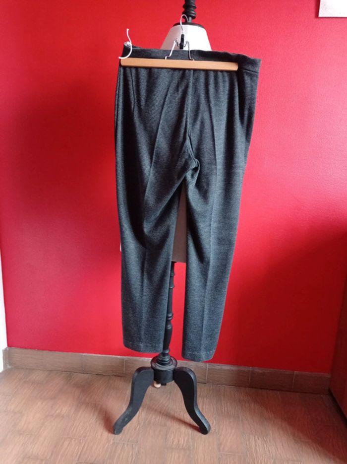 Pantalon femme noir/gris taille 40 Élastique à la taille - photo numéro 3