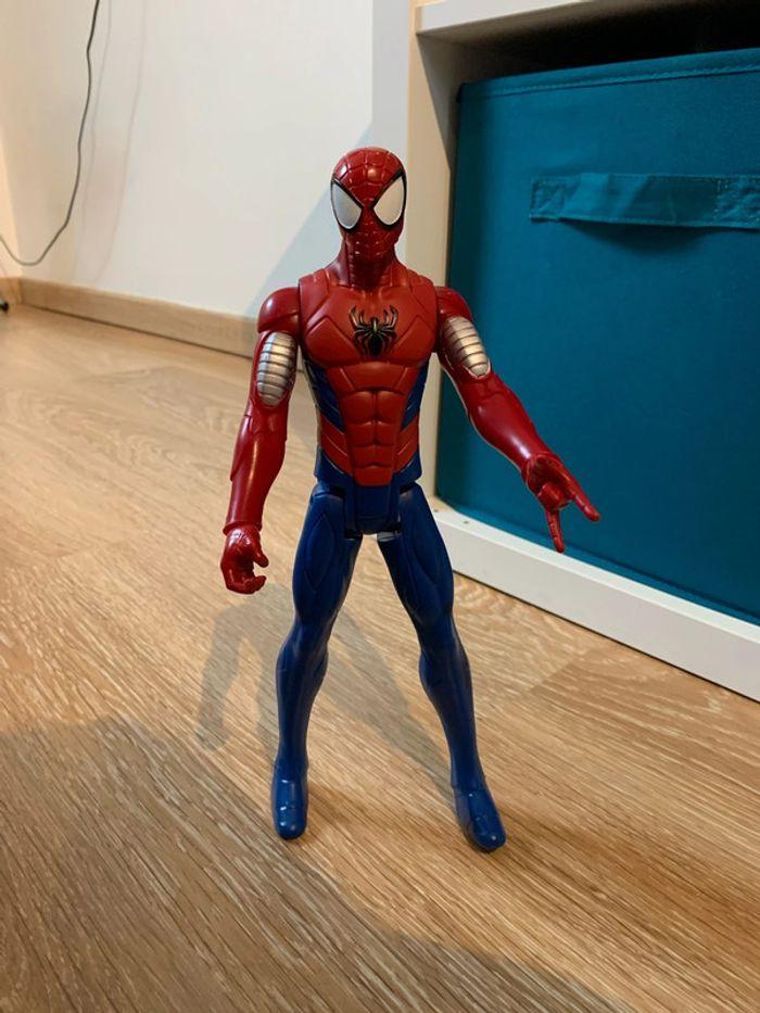 Figurine spider man - photo numéro 1