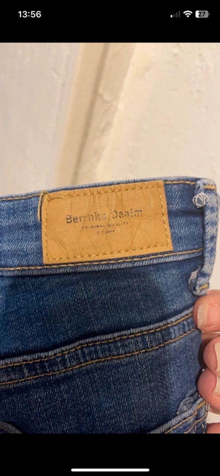 Jean Bershka taille 36 - photo numéro 4