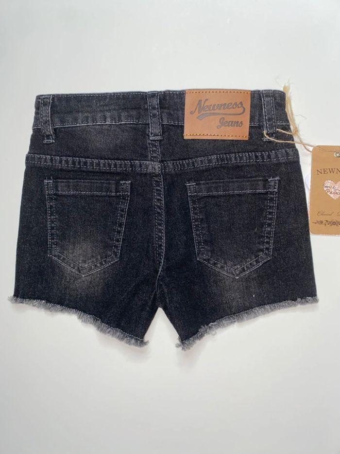 Short en jean 4 ans - photo numéro 4