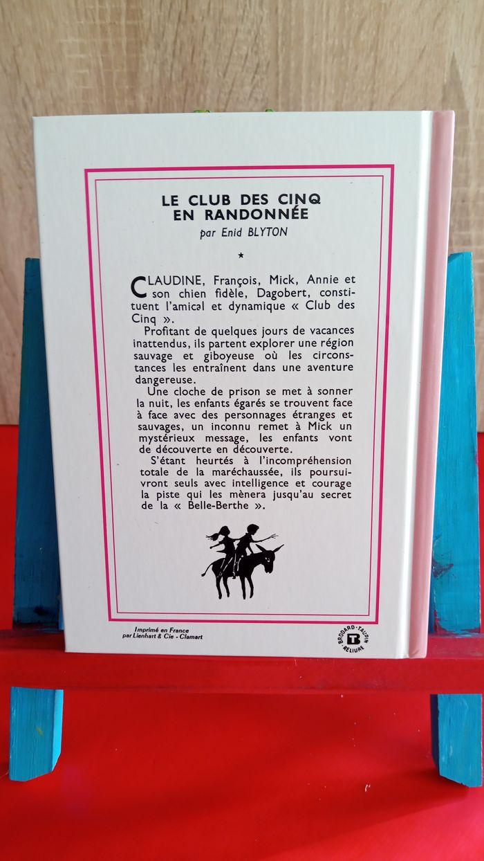 Le club des cinq en randonnée, 2011, bibliothèque rose - photo numéro 2