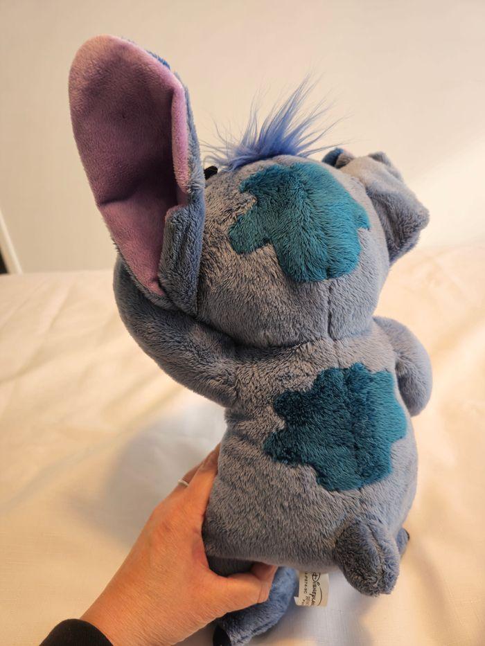 Peluche Stitch et son doudou - photo numéro 3