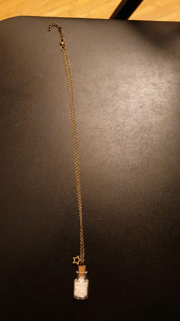 Collier fantaisi - photo numéro 1