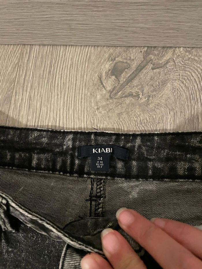 Short en jean extensible noir taille haute à frange kiabi taille 34 - photo numéro 3