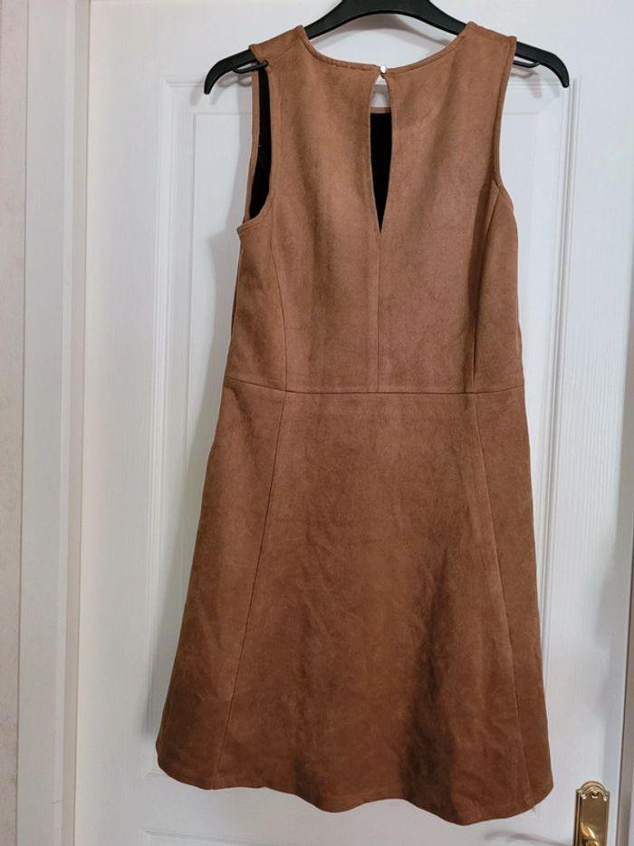 Robe sans manche marron - photo numéro 2