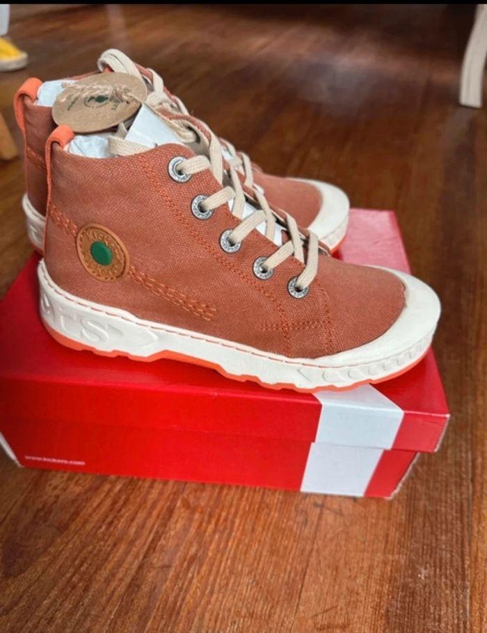 Chaussures montantes neuves Kickers Kickrup baskets lacets camel orange 31 - photo numéro 5