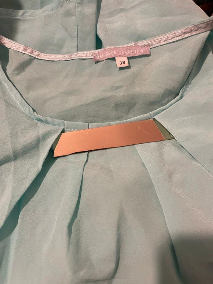 Blouse à manches courtes vert clair menthe pastel bijou plaque devant 3 suisses taille 38 - photo numéro 3