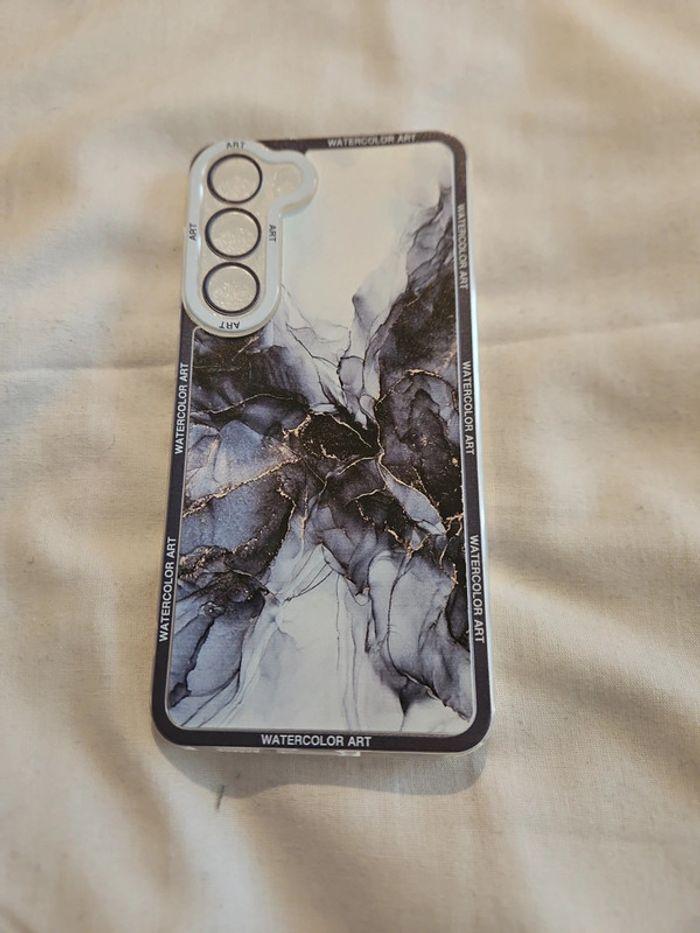 Coque S23 plus neuve - photo numéro 1