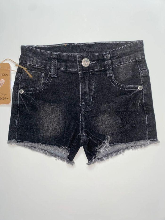 Short en jean 4 ans - photo numéro 1