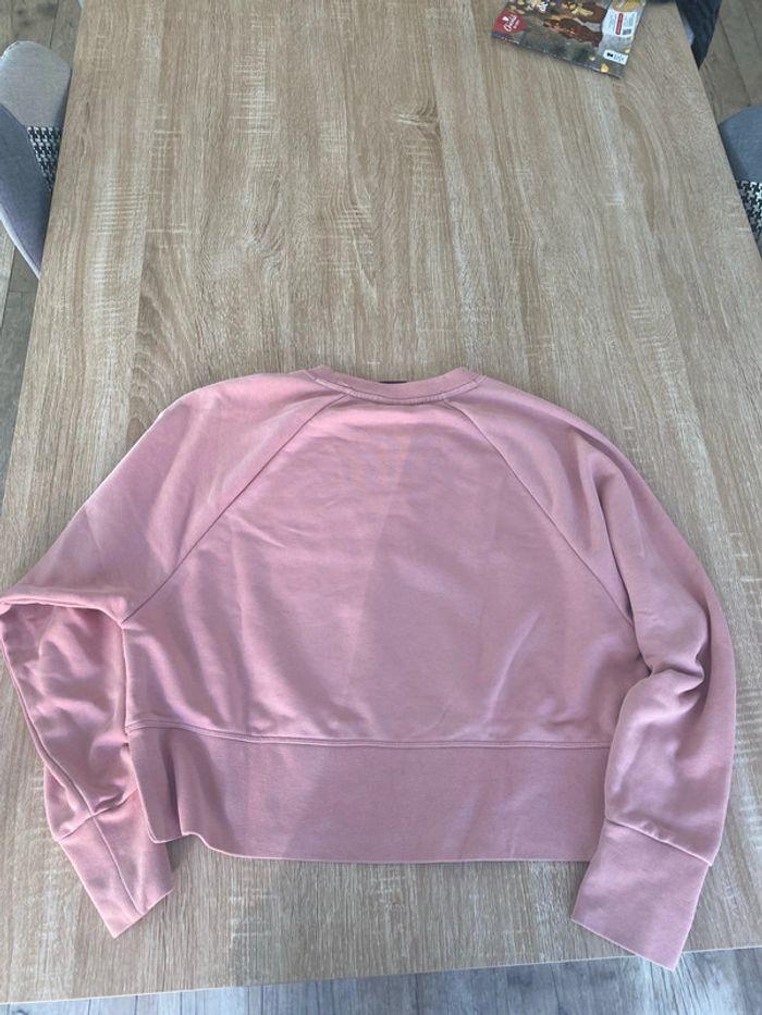 Pull nike rose xs parfait état - photo numéro 5