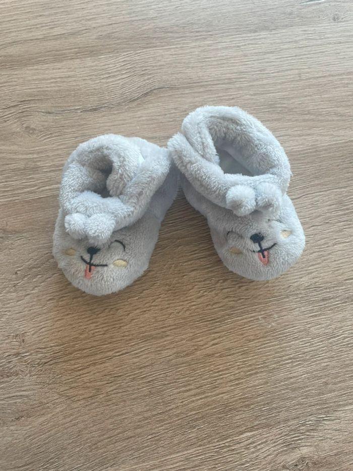 Chaussons bébé - photo numéro 1