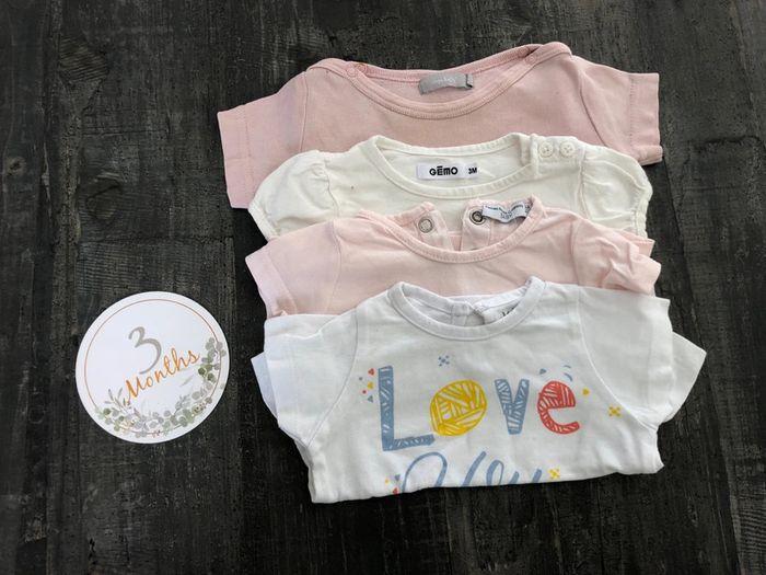 Lot tee-shirts bébé fille, taille 3 mois, divers marque - photo numéro 1