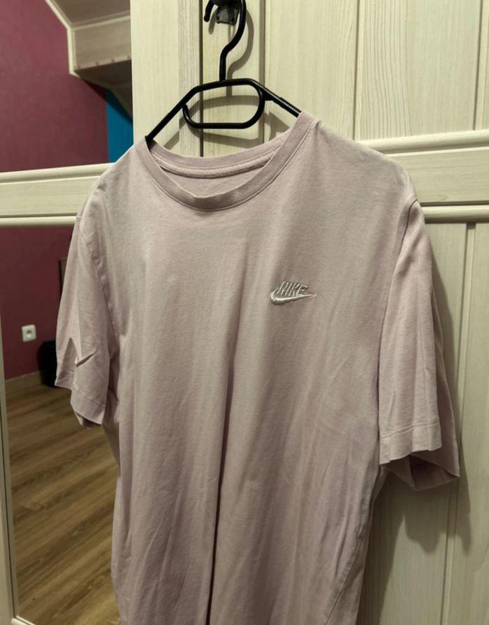 T-shirt rose pour homme, taille L, très bon état, Nike - photo numéro 4