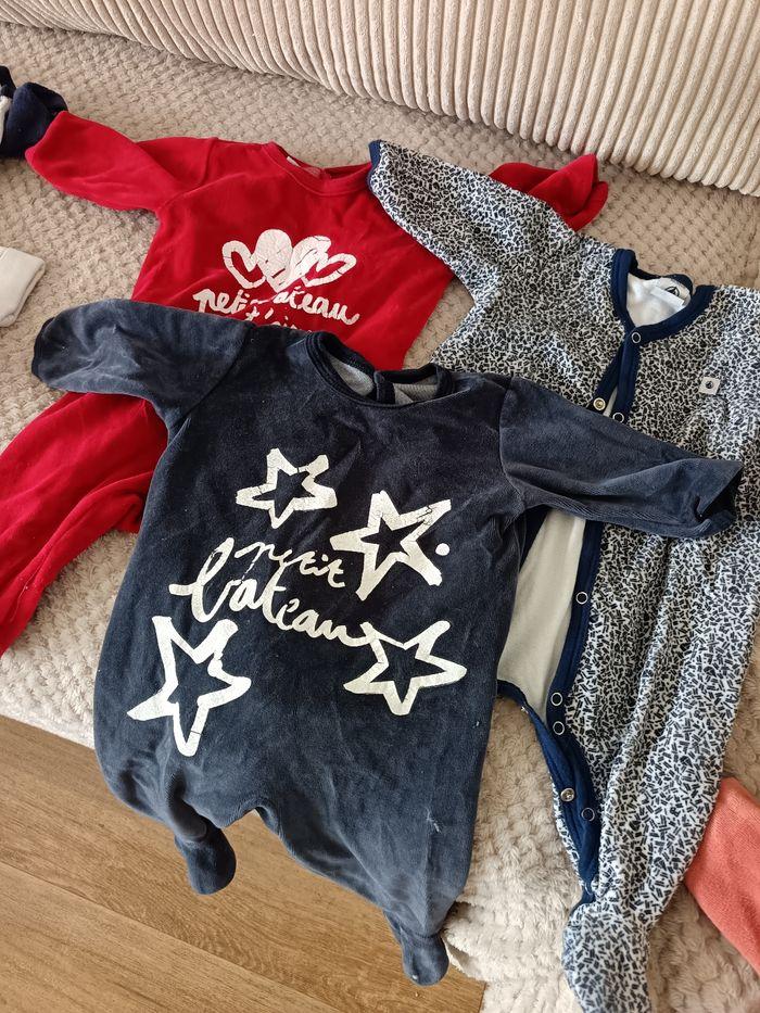 Lot de 3 pyjama polaire Petit Bateau 3 mois 60 cm - photo numéro 1