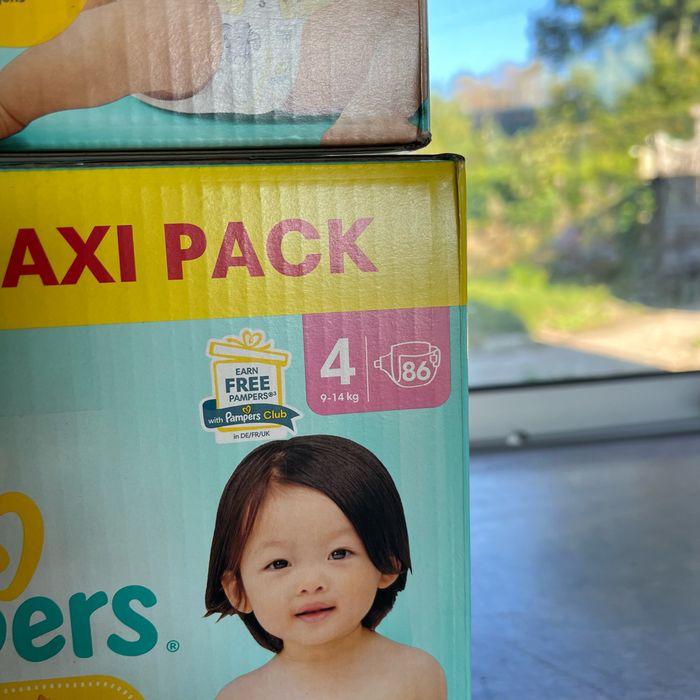 2 carton Pampers  Premium Protection Taille 4 : 172 couches - photo numéro 2