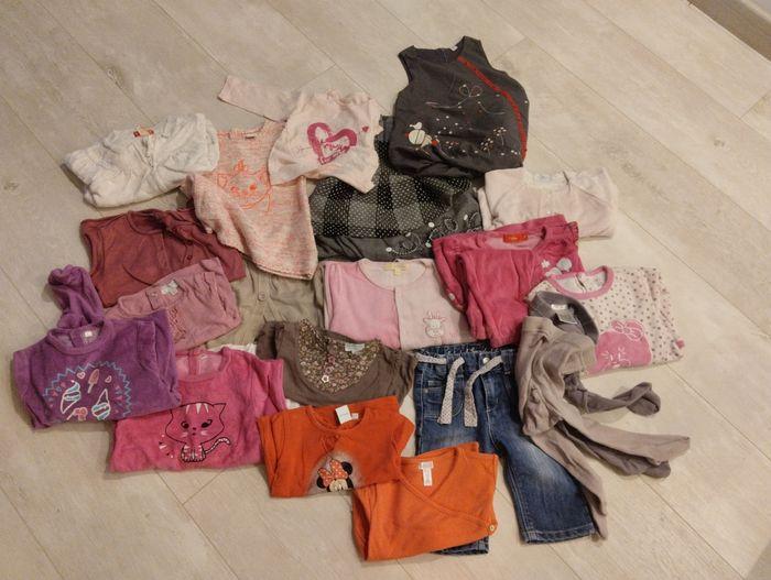 Lot vêtements 6 mois