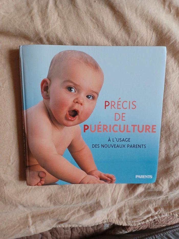 Précis de puériculture à l'usage des nouveaux parents - photo numéro 1