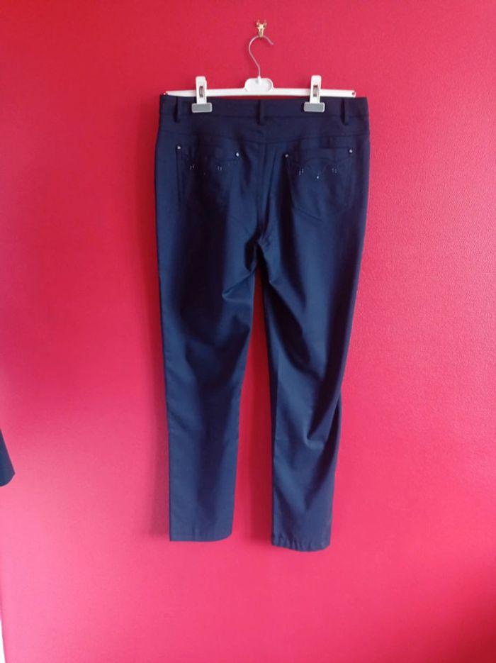 Pantalon femme Noir Taille 42/44. - photo numéro 5