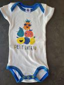 body Petit Bateau blanc taille 3 mois