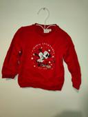 Pull Disney baby avec précision sur l'épaule