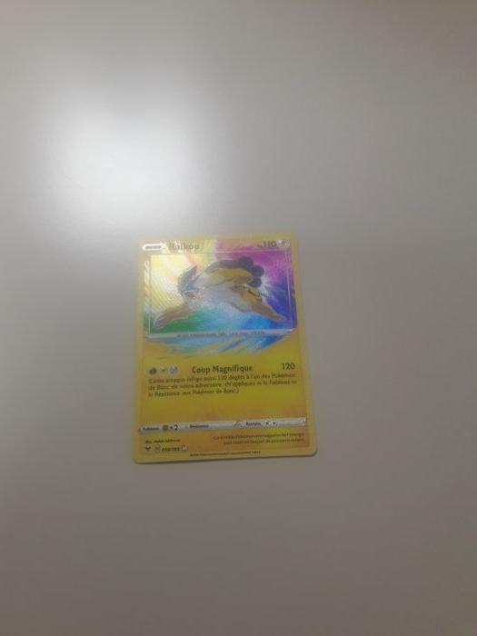 Raikou holographique carte Pokémon neuve - photo numéro 1